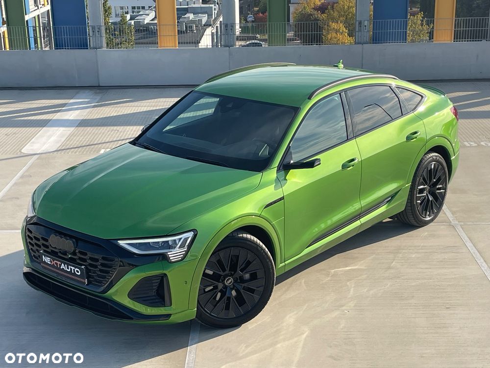 Audi Q8 Sportback e-tron - 10