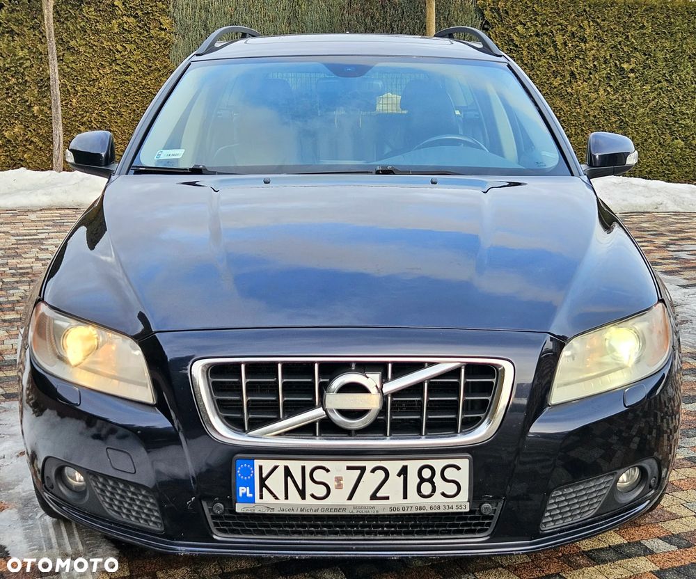 Volvo V70 D5 Summum - 10