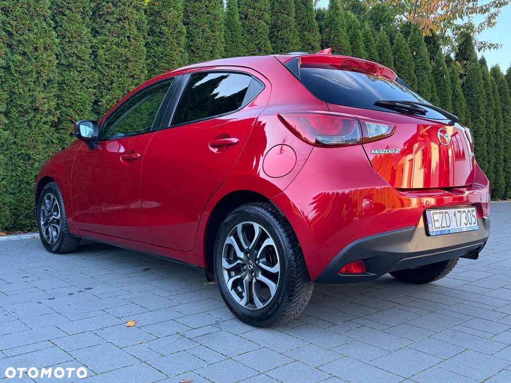 Mazda 2 - 15