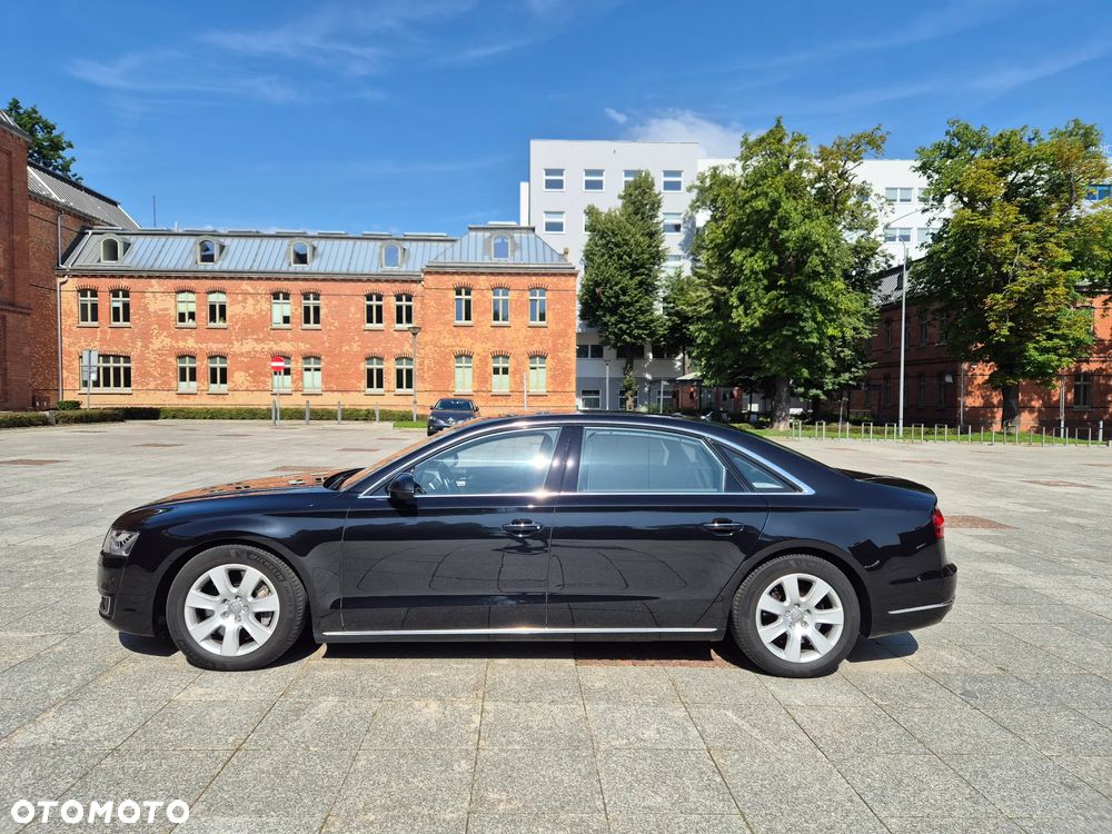 Audi A8 4.2 TDI DPF (clean diesel) quattro tiptronic Lang - 4