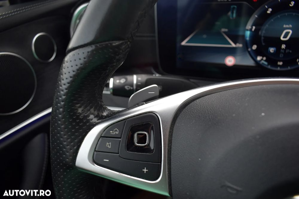 Mercedes-Benz E 220 d 4Matic 9G-TRONIC Night Edition - 20