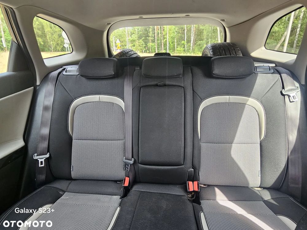 Kia Ceed 1.6 GDI Dream Team Edition - 10