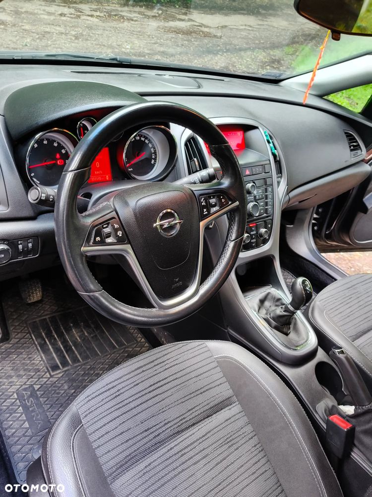 Opel Astra - 9