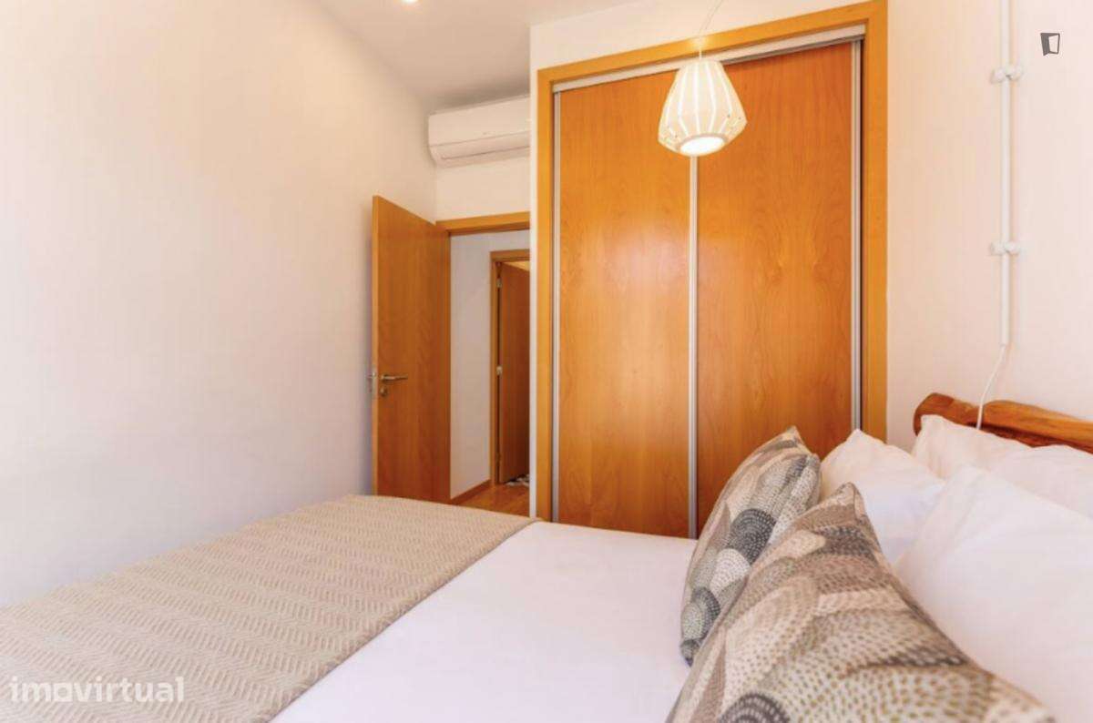 Apartamento com 1 quartos - localizado em Santo Ildefonso Porto - Grande imagem: 4/13