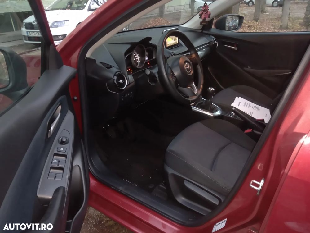 Mazda 2 SKYACTIV-D 105 Exclusive-Line - 4