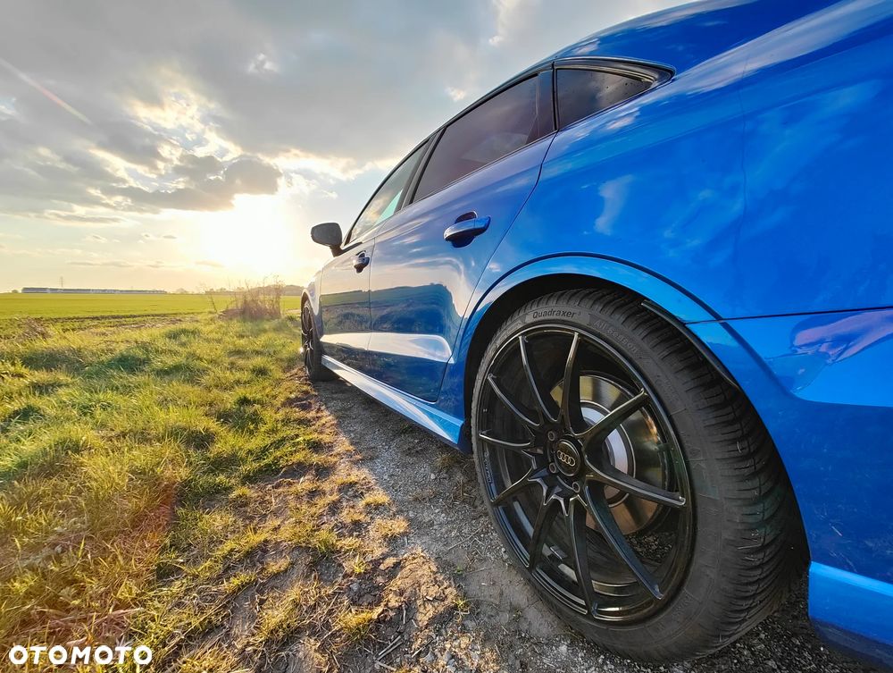 Audi RS3 Limousine 2.5 TFSI Quattro S tronic - 1