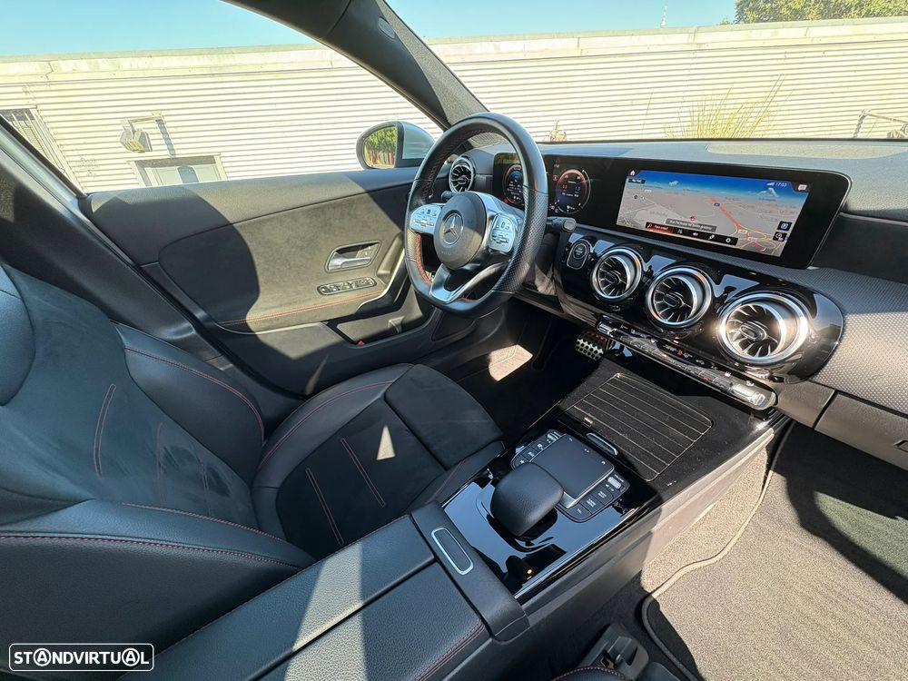Mercedes-Benz A 250 e AMG Line - 21