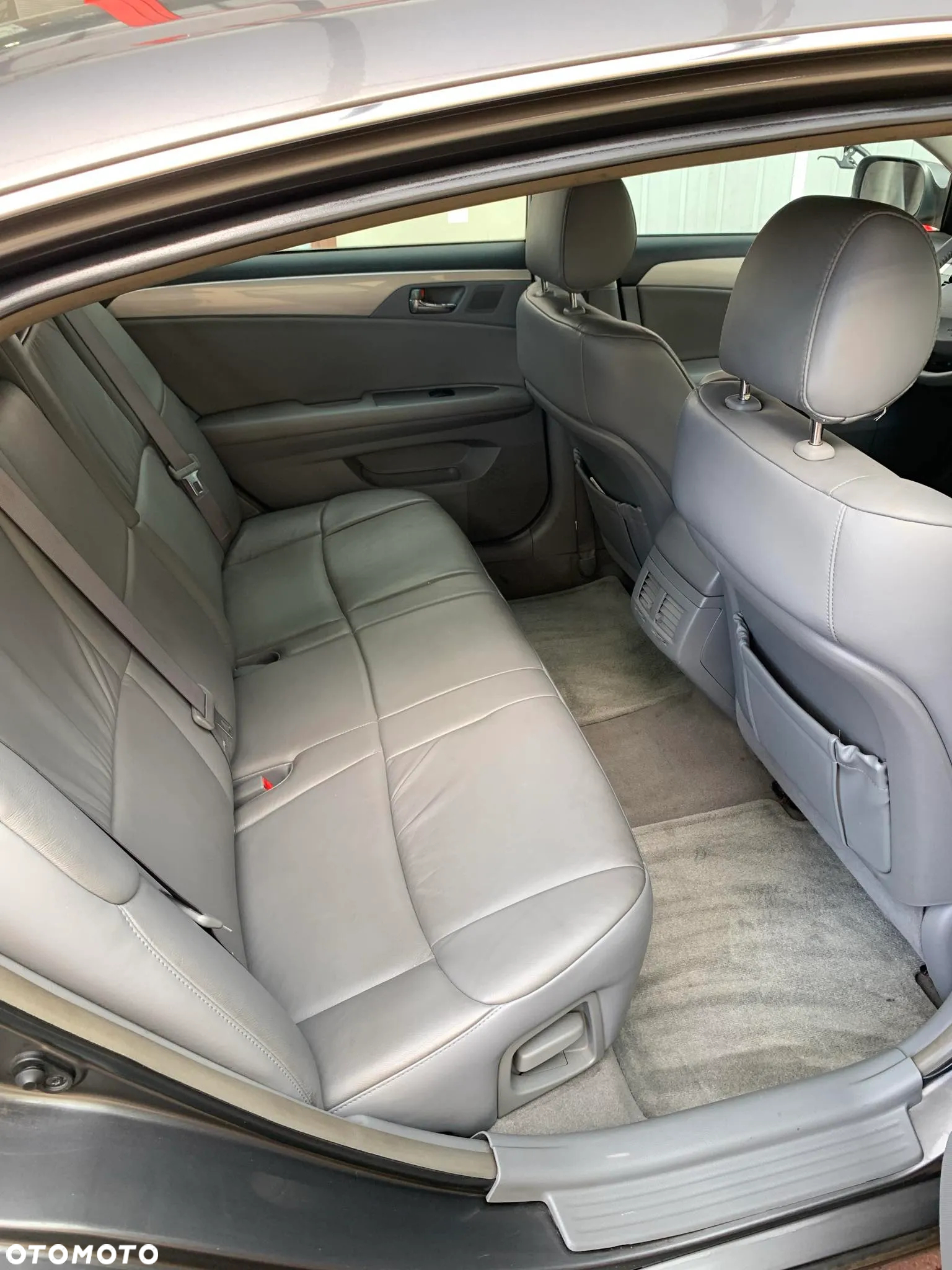 Toyota Avalon 3.5 XL - 28