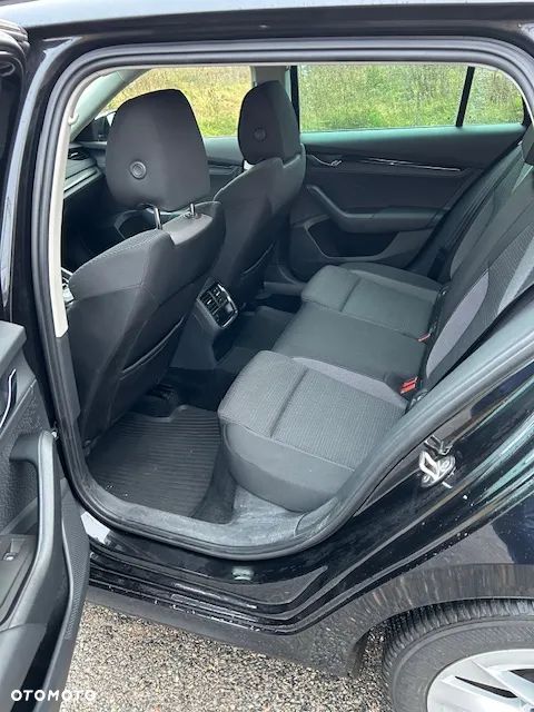 Skoda Octavia - 16