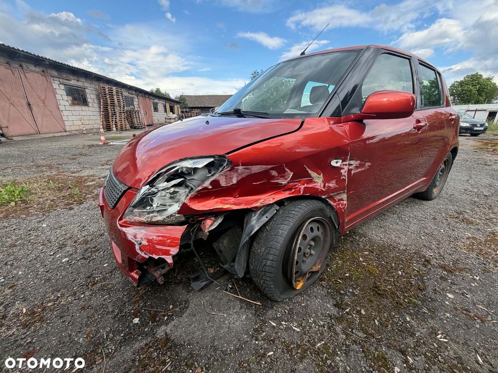 Suzuki Swift 1.3 GLX / Comfort - 2