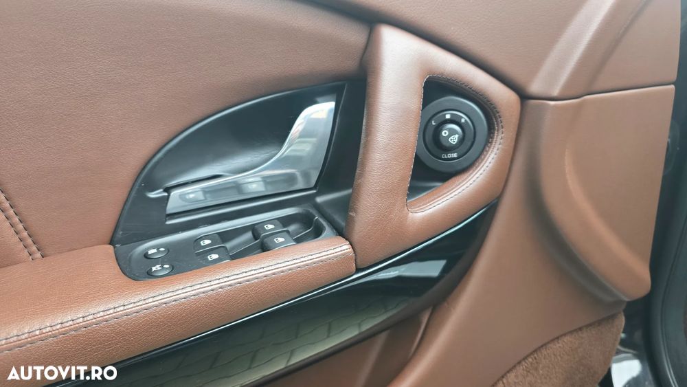 Maserati Quattroporte Automatic - 24