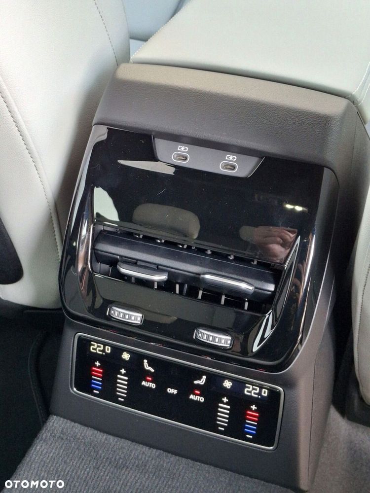 Audi A6 Avant - 28
