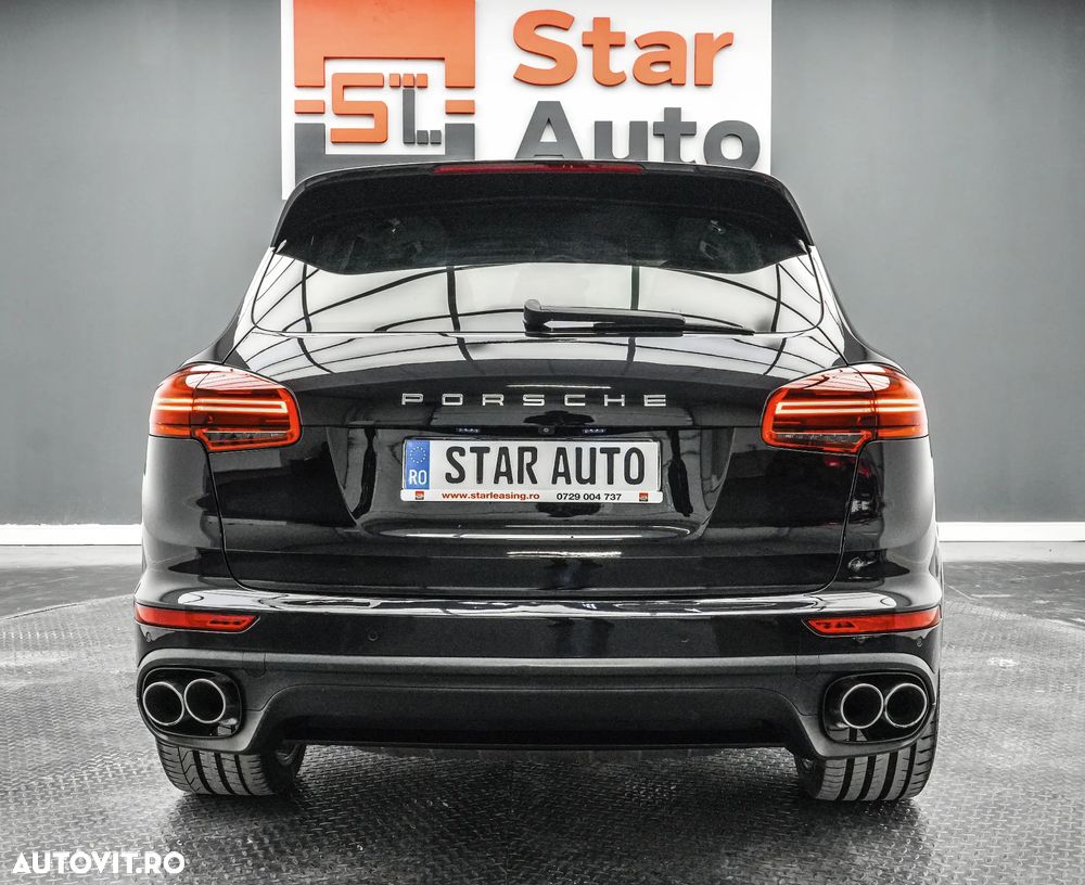 Porsche Cayenne - 5