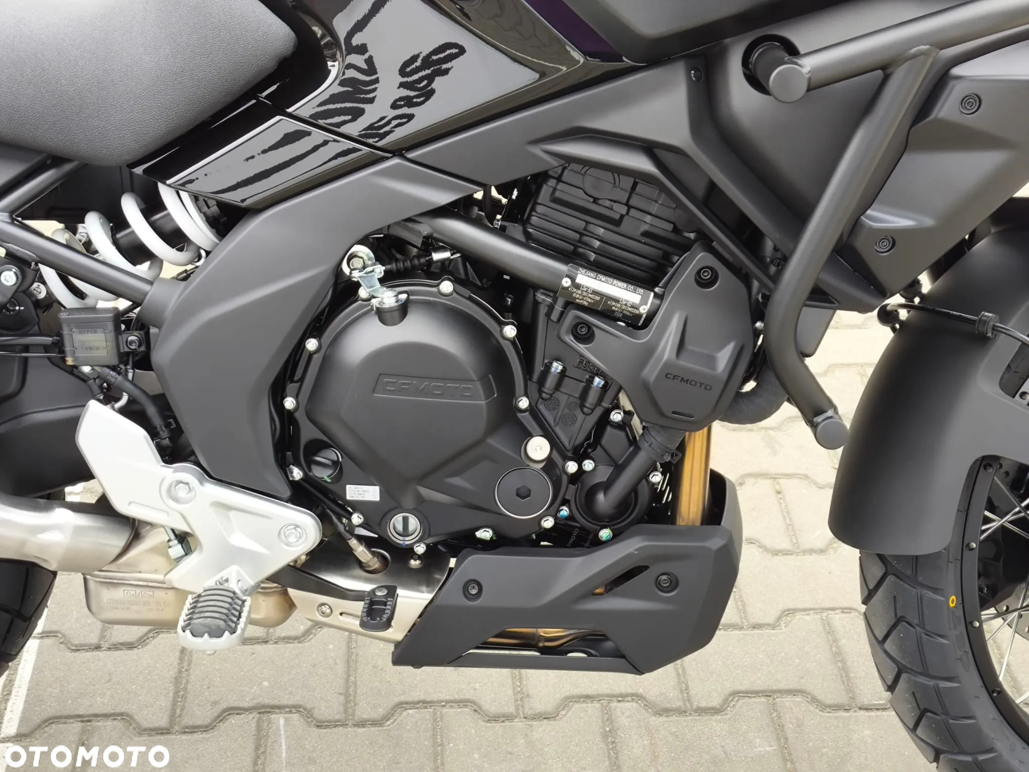 CFMoto 700MT - 5