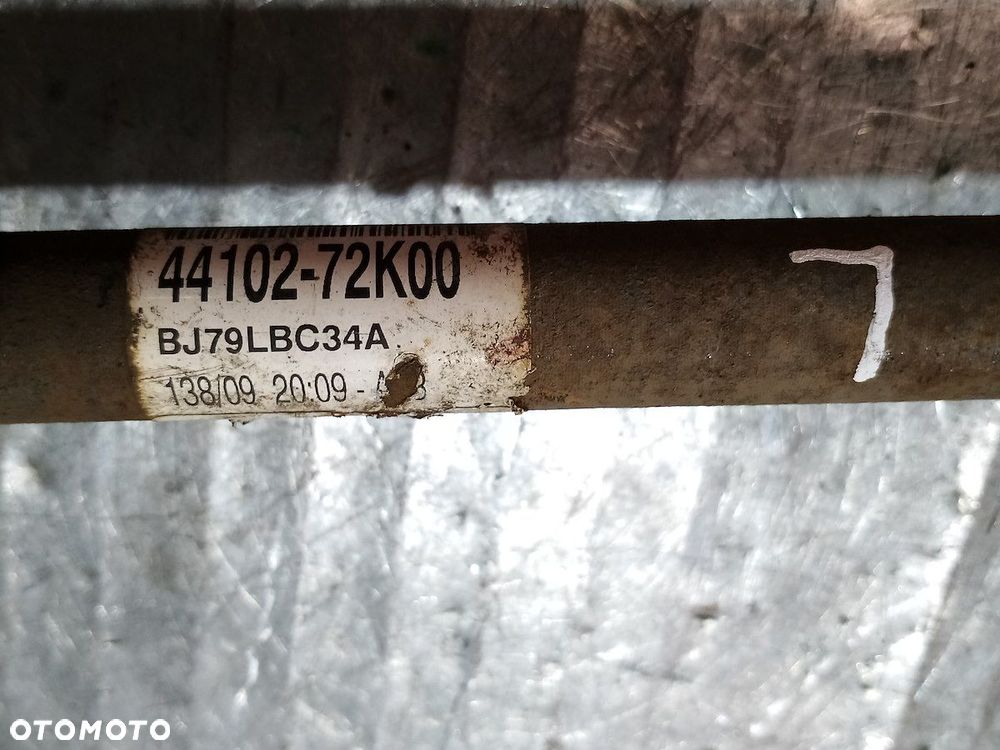 PÓŁOŚ LEWA PRZÓD SUZUKI SWIFT 44102-72K00 1.3 V10 - 4