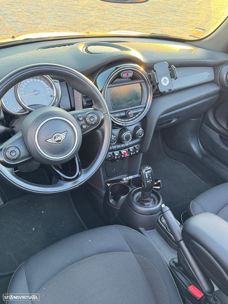 MINI Cabrio Cooper D Auto - 13