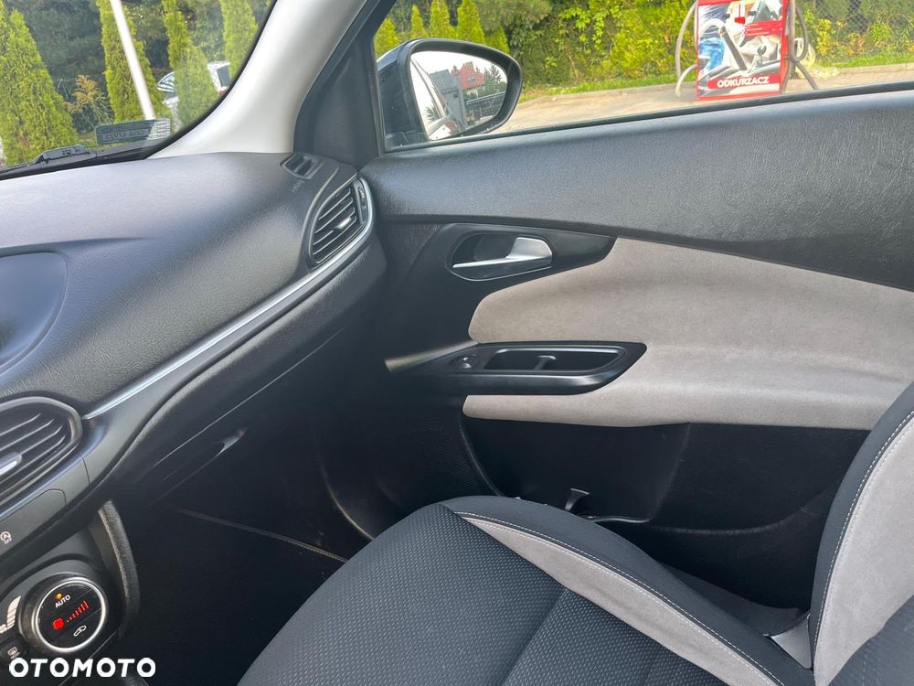 Fiat Tipo 1.4 T-Jet 16v Lounge - 9