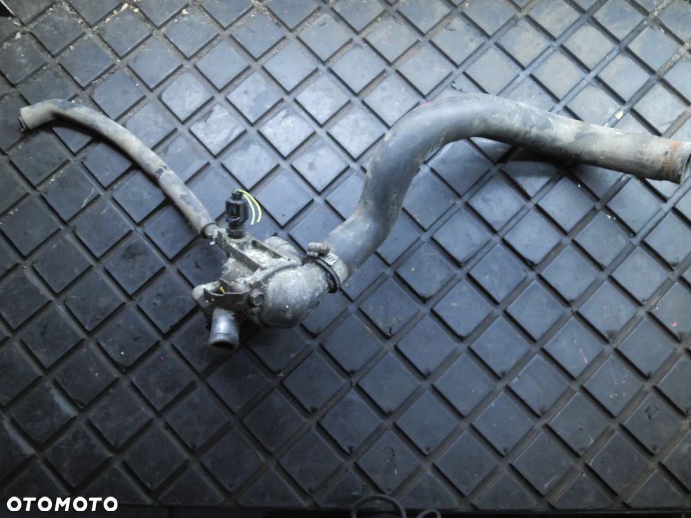 MITSUBISHI SPACE STAR LIFT 1.6 B OBUDOWA TERMOSTAT - 1