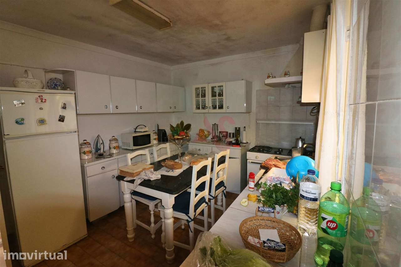 Moradia T2 com Terreno de 500 m² em São Miguel, Vizela - Grande imagem: 4/12