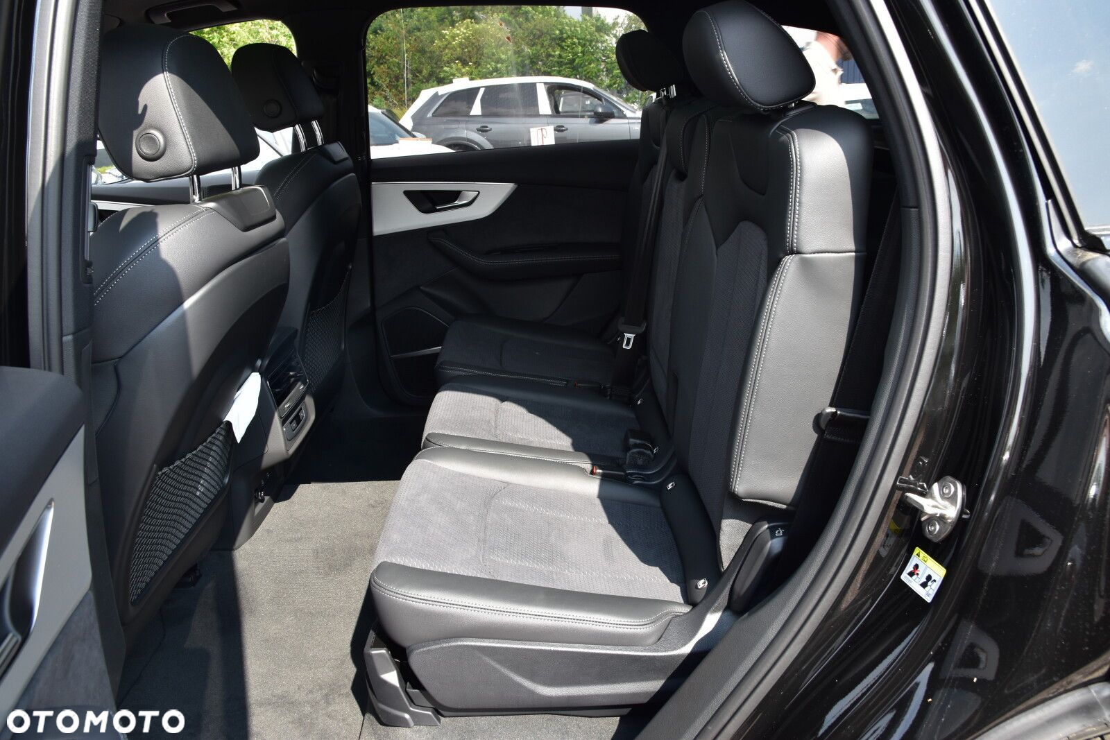 Audi Q7 - 12