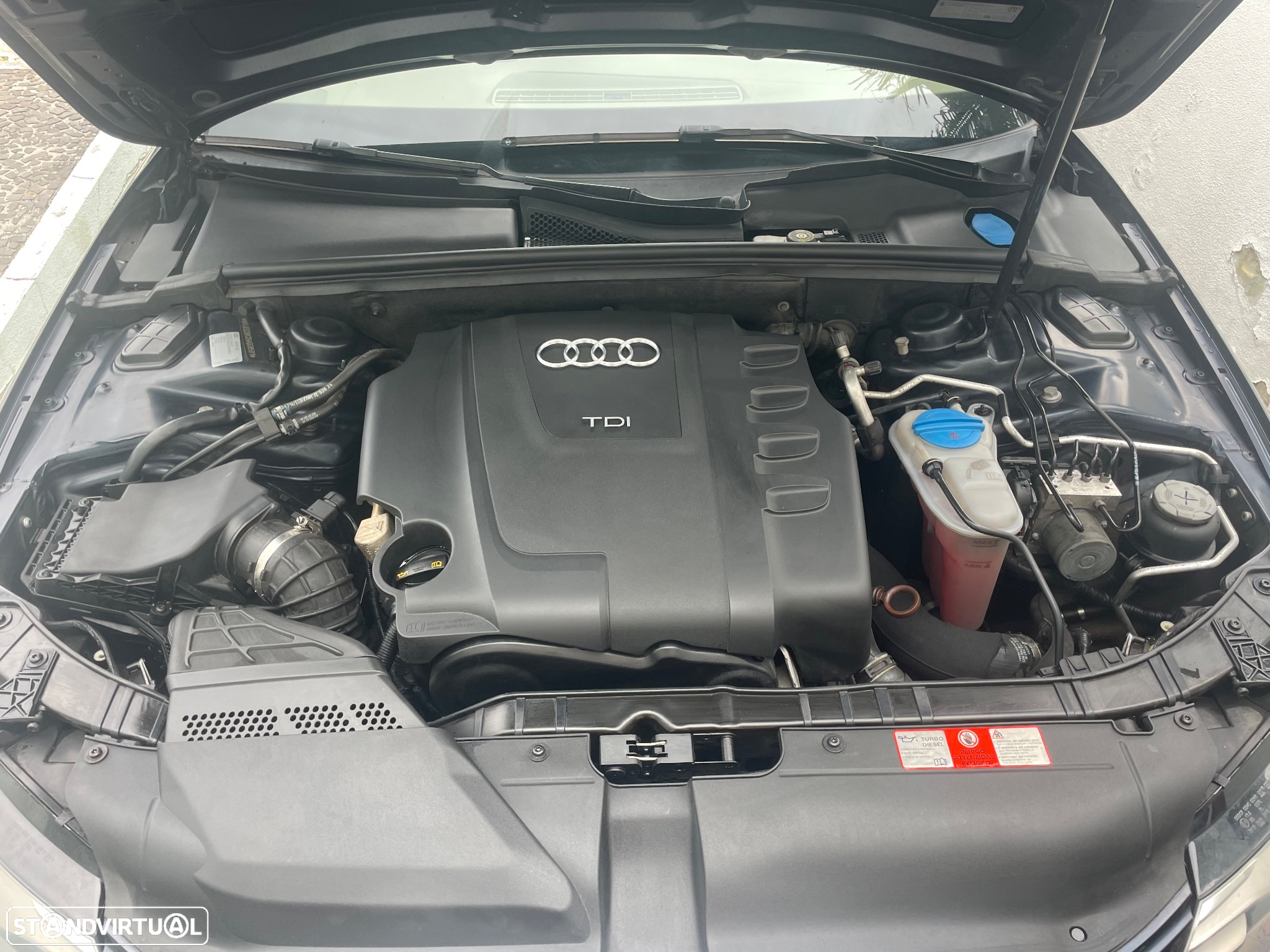 Audi A4 Avant 2.0 TDI Advance - 10