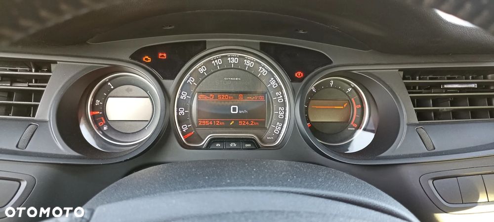 Citroën C5 2.0 HDi Attraction - 14