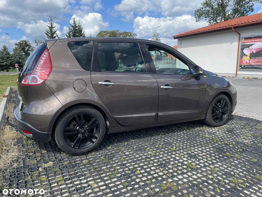 Renault Scenic 1.9 dCi Emotion - 10