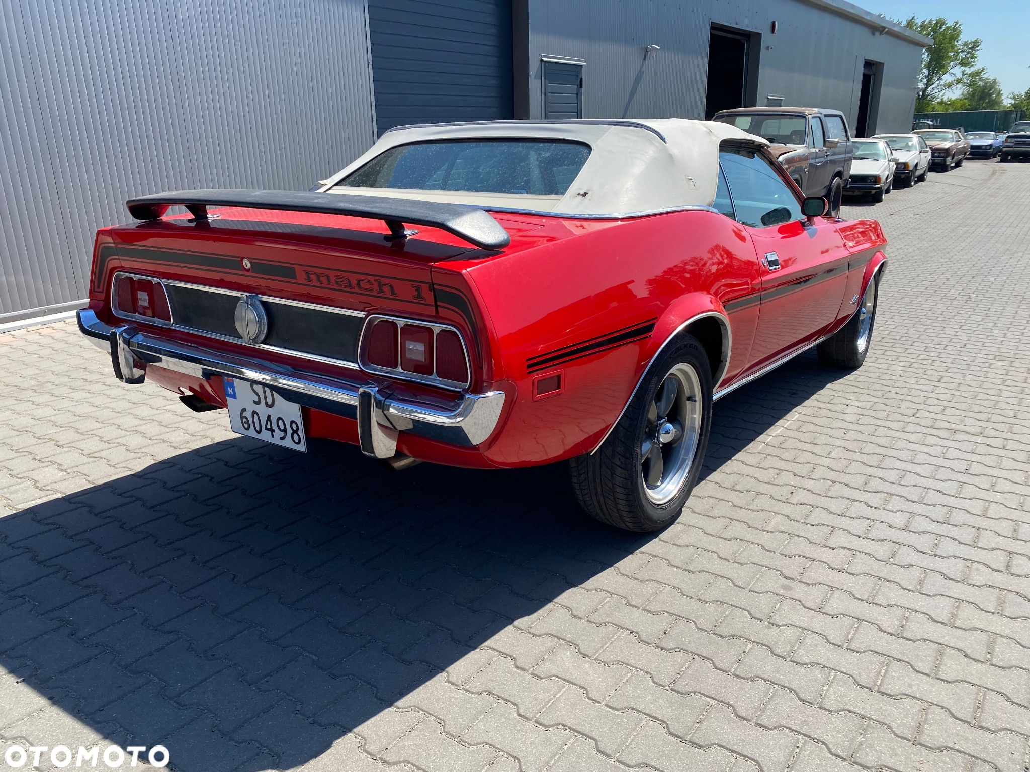 Ford Mustang - 6