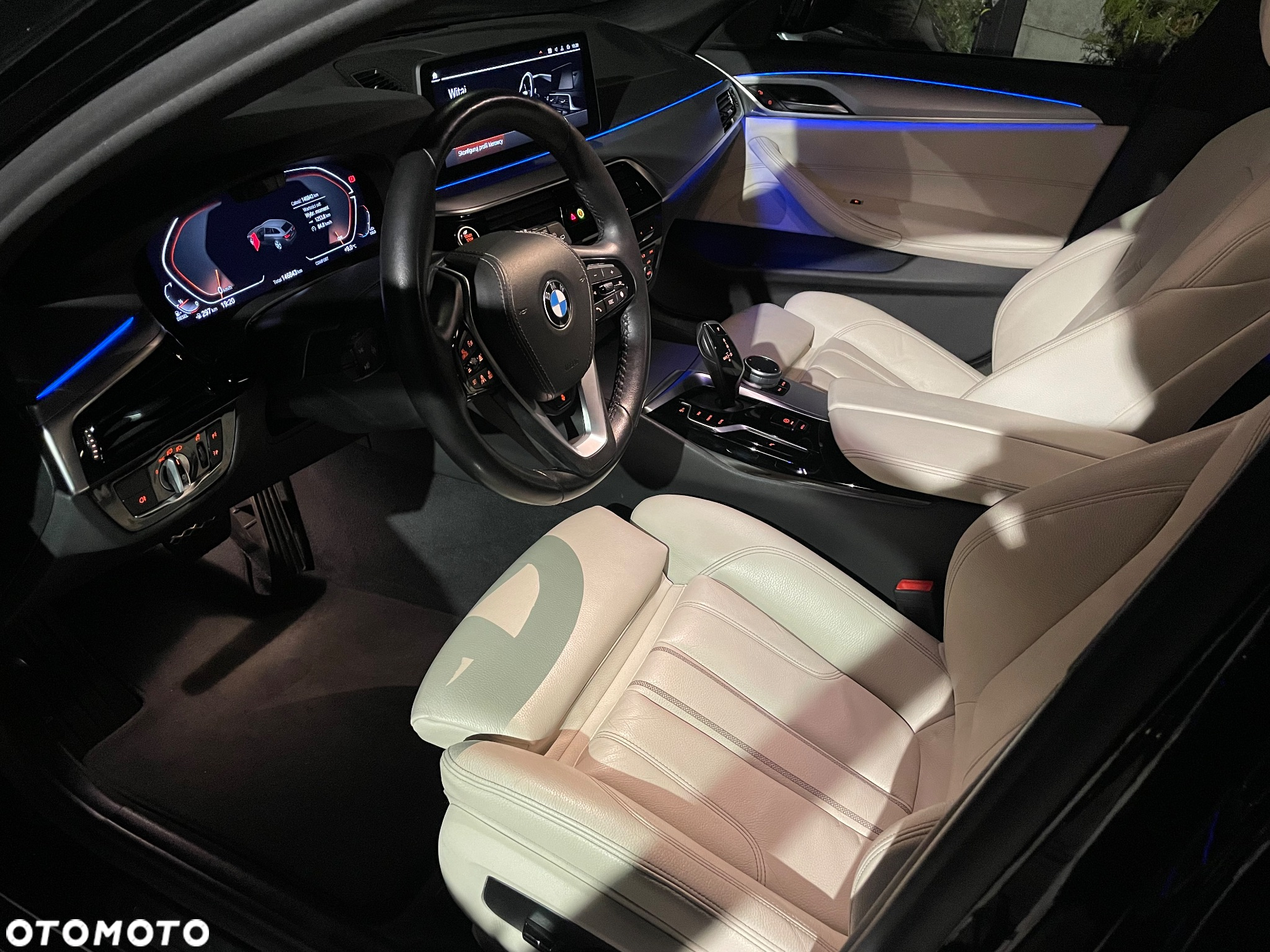 BMW Seria 5 520d Touring Luxury Line - 39