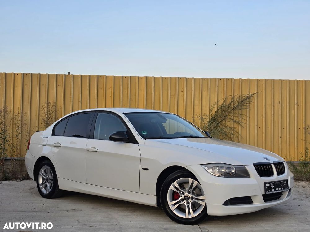 BMW Seria 3 318d DPF Edition Exclusive - 4