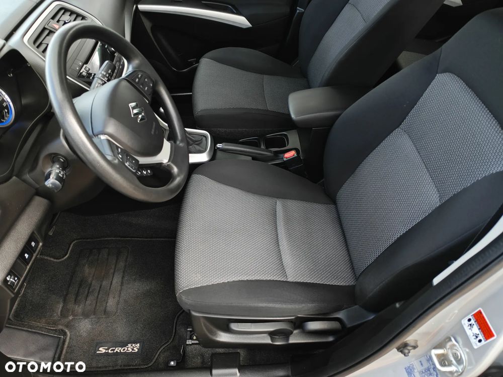 Suzuki SX4 S-Cross 1.6 VVT 4x2 Comfort - 21
