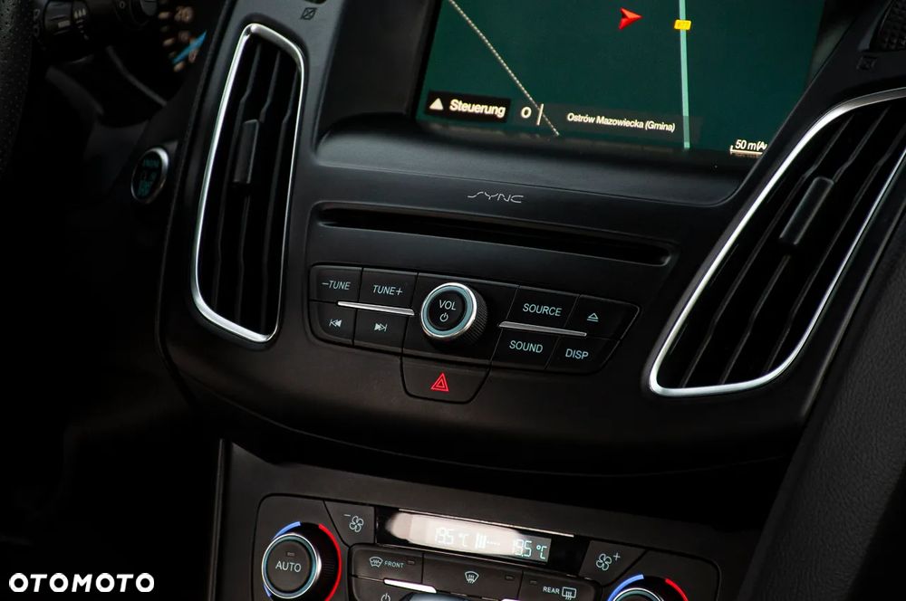 Ford Focus 1.5 EcoBoost ST-Line - 20