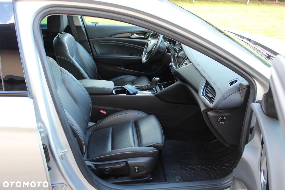 Opel Insignia Sport2.0 Direct InjTurbo 4x4 Exclusive - 13