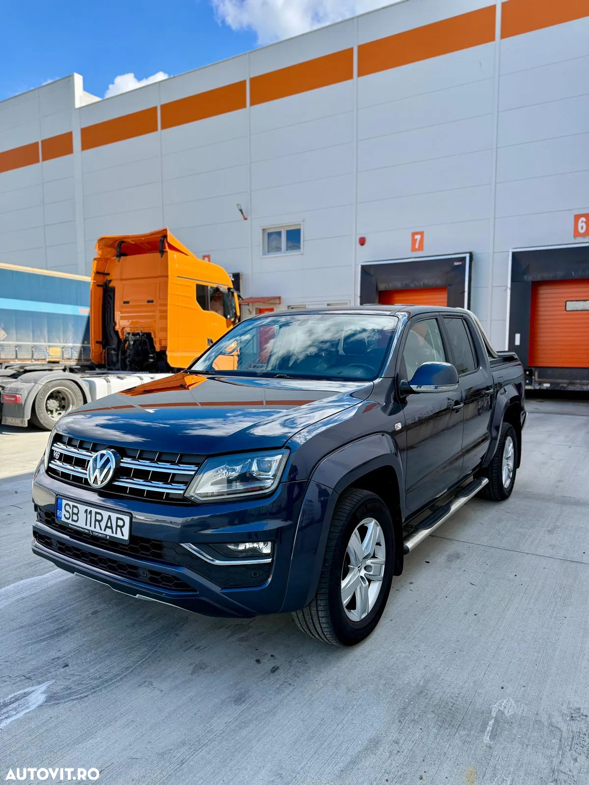 Volkswagen Amarok 3.0 TDI V6 4M Highline Aut. - 4
