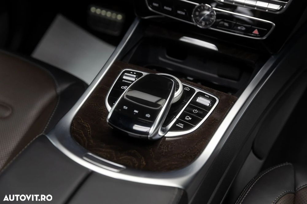 Mercedes-Benz G 500 SW Long Aut. - 34