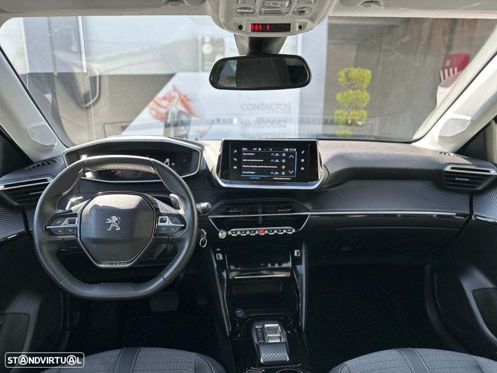 Peugeot 208 PureTech 100 EAT8 Allure Pack - 12
