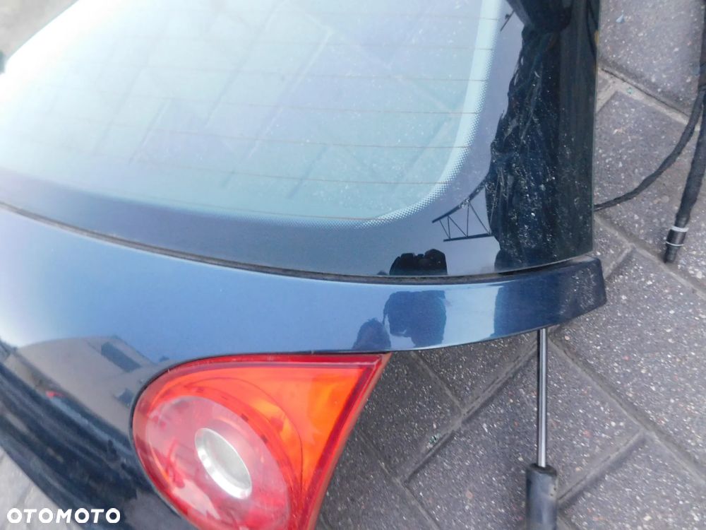 klapa bagażnika lampa tył VW GOLF V LC5F HB zderzak - 3