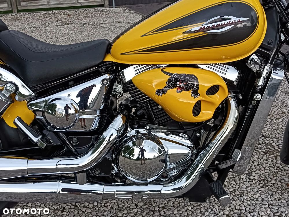 Suzuki Marauder - 21