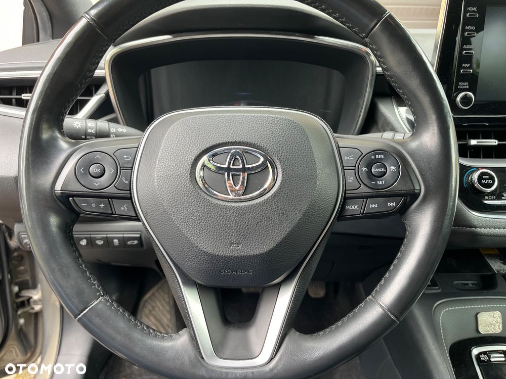 Toyota Corolla - 13