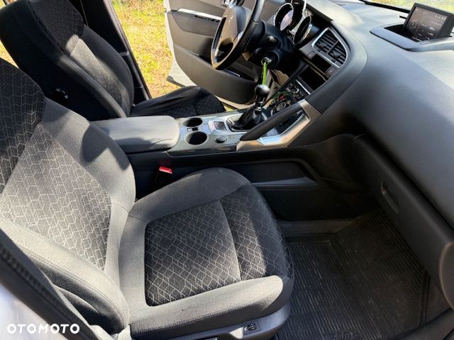 Peugeot 3008 1.6 HDi Style - 13