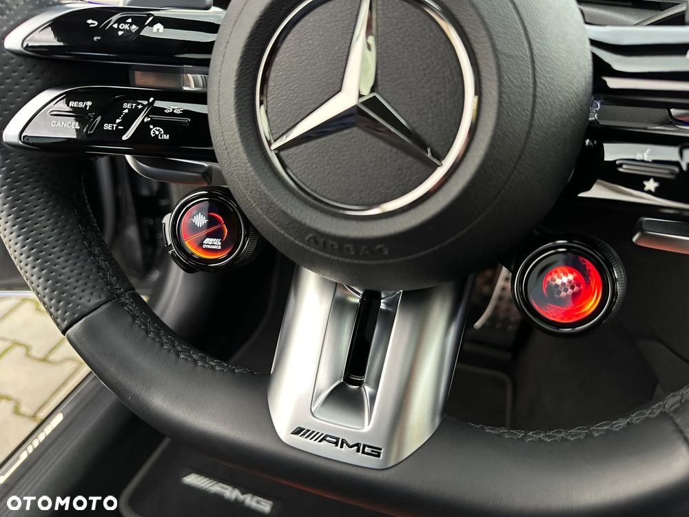 Mercedes-Benz Klasa C AMG 63 S E Performance PHEV 4-Matic - 30