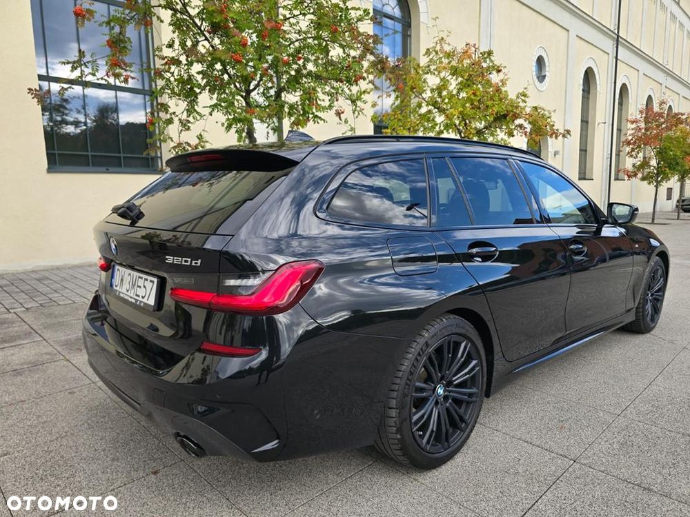 BMW Seria 3 320d xDrive M Sport Shadow - 8