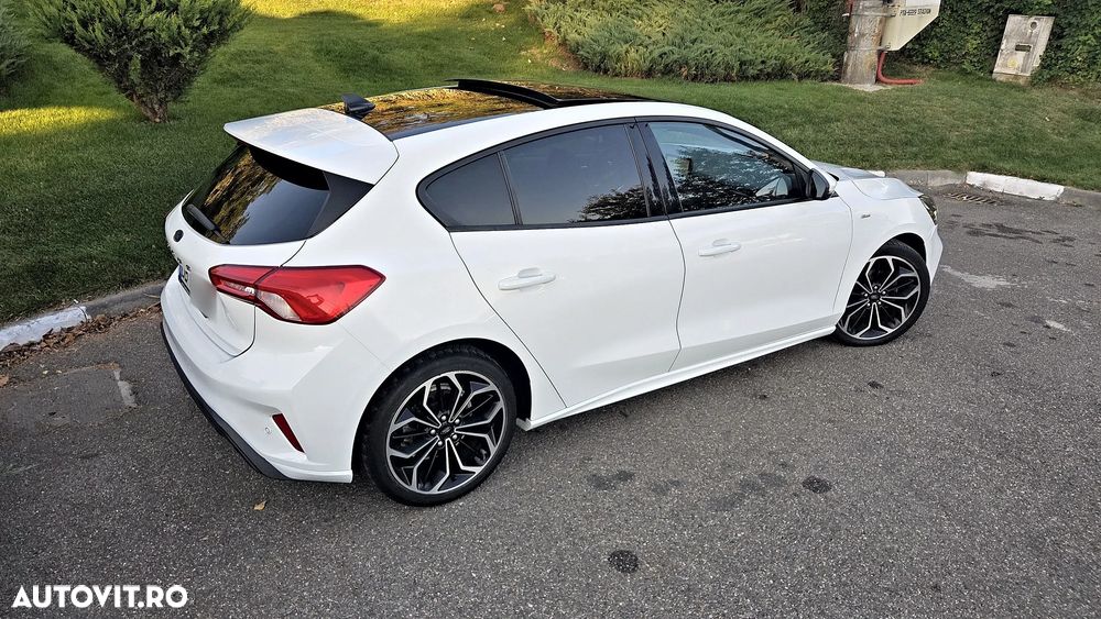 Ford Focus - 4