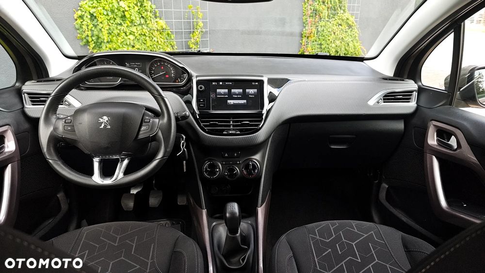 Peugeot 2008 PureTech 110 Stop&Start Allure - 26