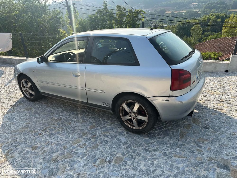 Audi A3 1.6 - 1
