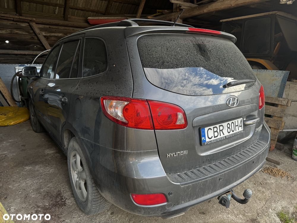 Hyundai Santa Fe - 3