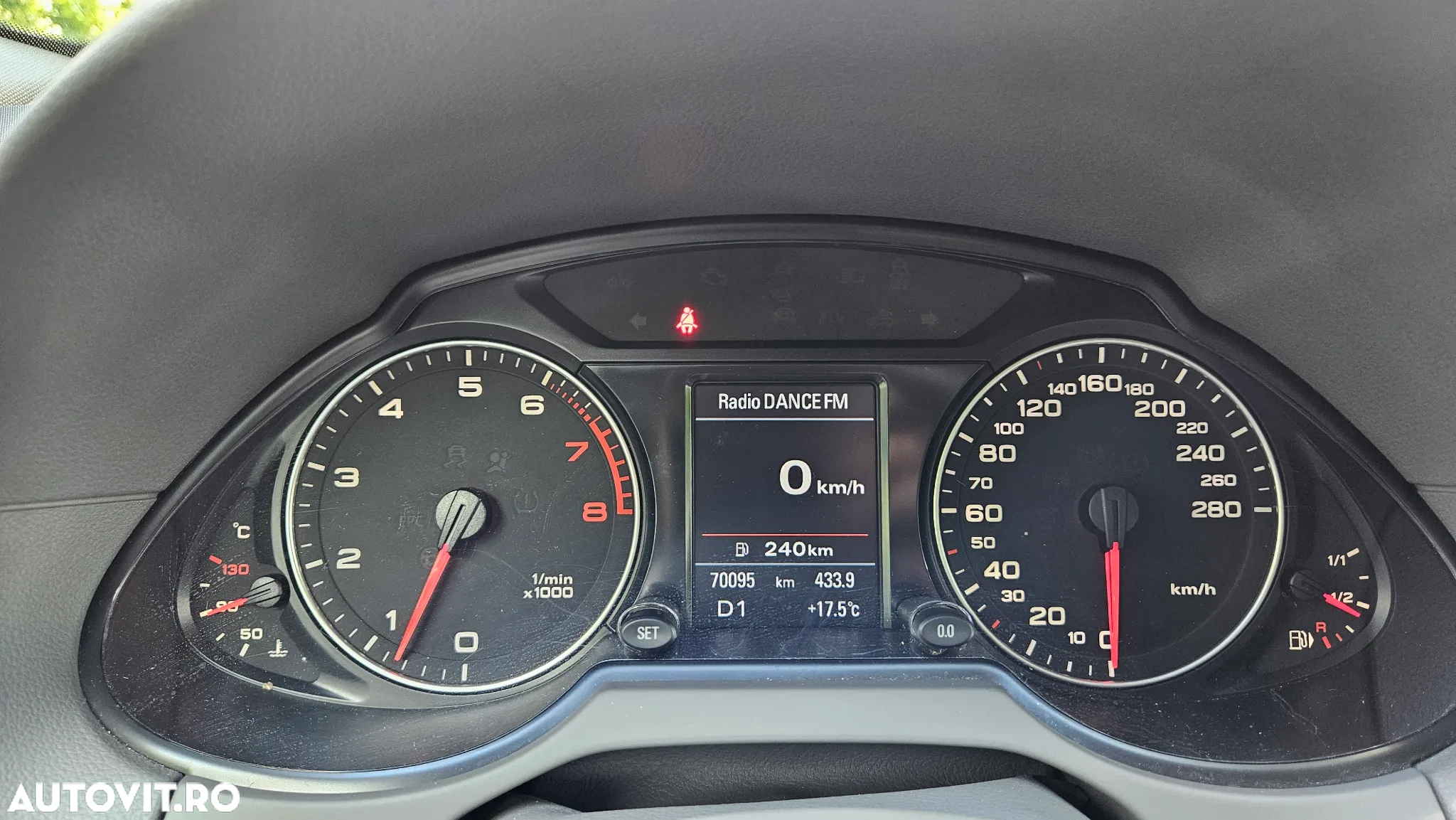 Audi Q5 3.2 FSI Quattro S-Tronic - 11