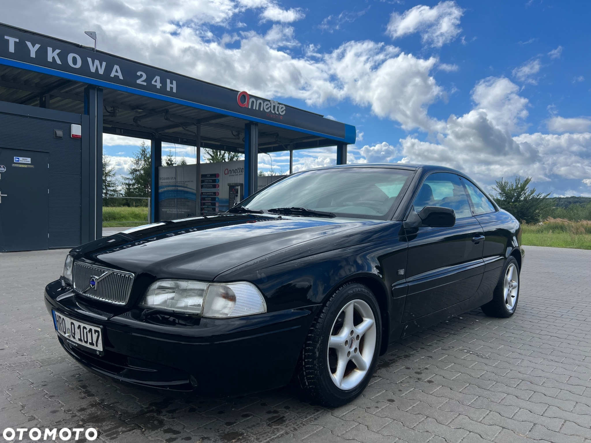 Volvo C70 2.0T - 4