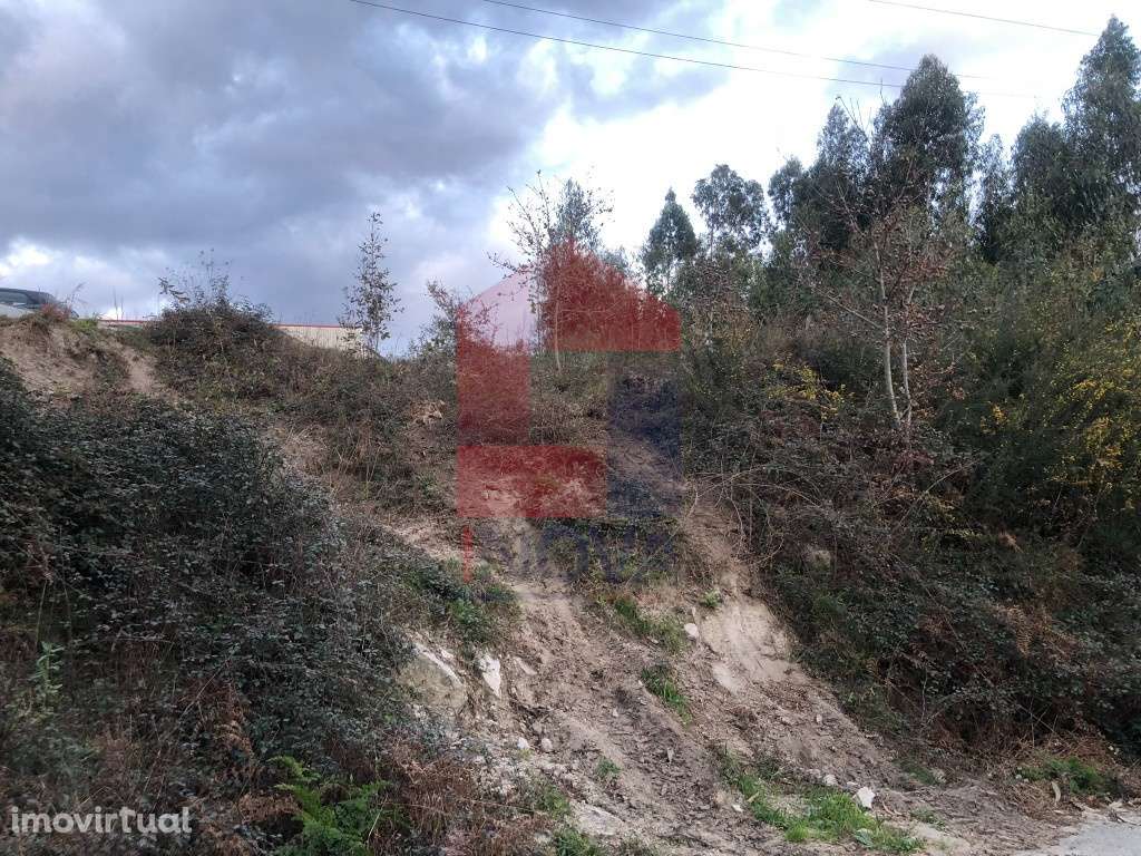 Terreno Industrial, Vilarinho - Grande imagem: 2/7