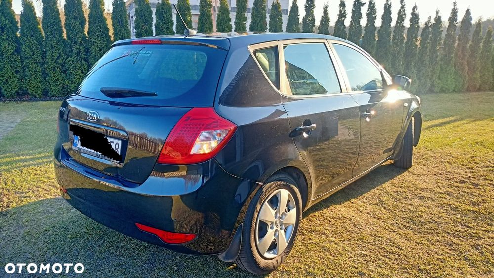 Kia Ceed 1.4 Comfort - 3